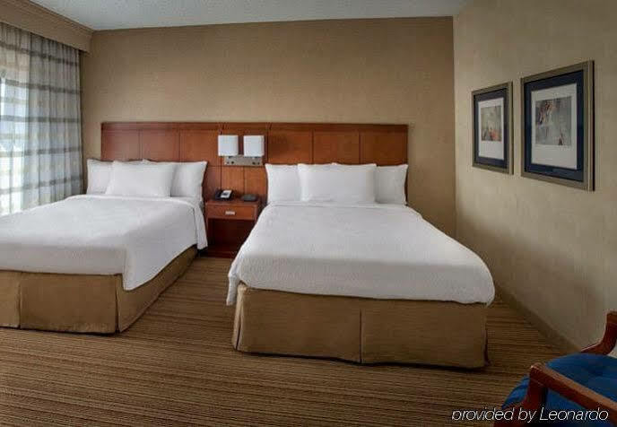 Hotel Courtyard Newark Liberty International Airport Exteriér fotografie